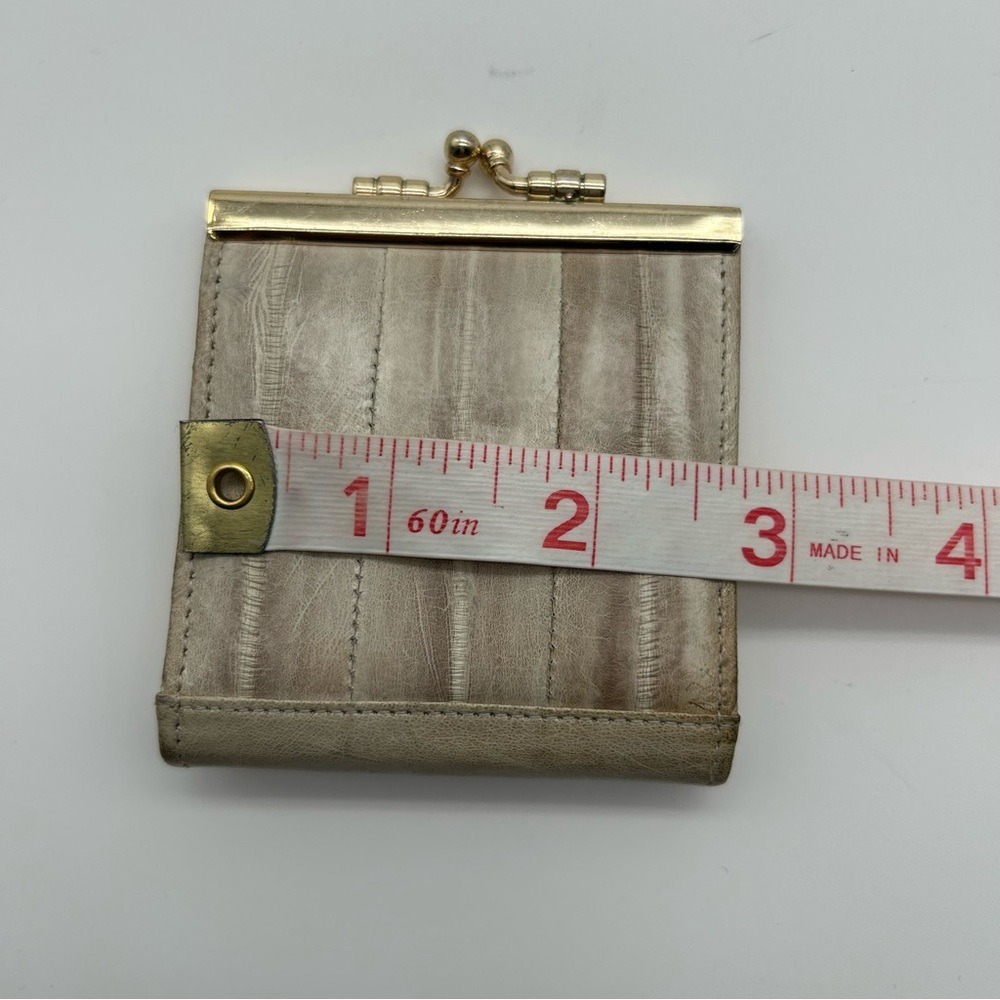 Vintage Eel Skin Beige Neutral Kiss-Lock Small Coin Purse - Picture 3 of 9